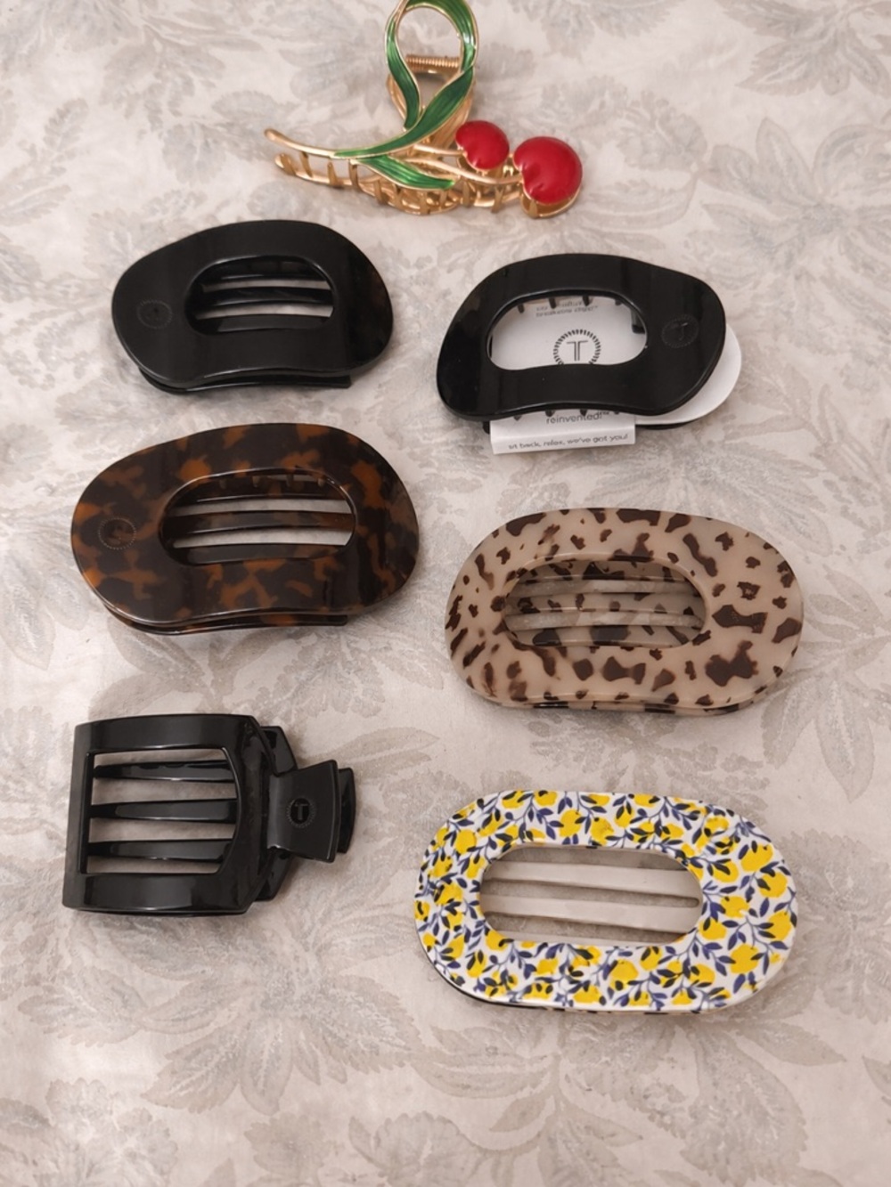 Assorted Women’s Hair Claw Clips - Multi Color Pack